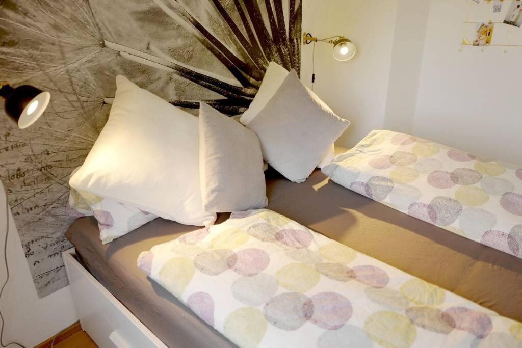 stilvolle Wohnung direkt in der City Würzburg Exterior foto